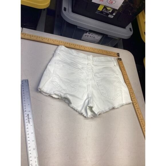Acubi mermaidcore fairycore Hollister White High-Rise Shorts for Women 0 W24 - Picture 4 of 4